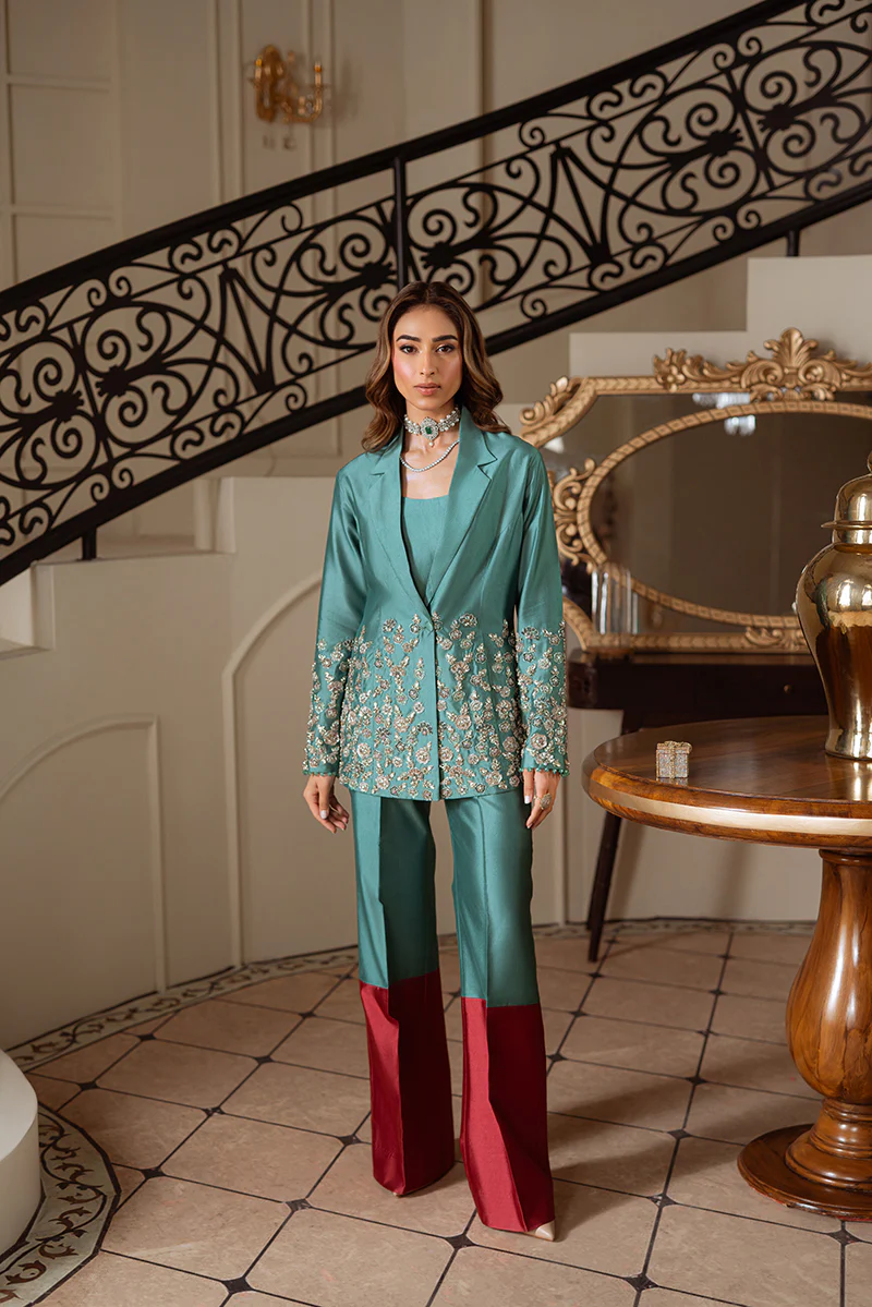 HURREM - Image 5
